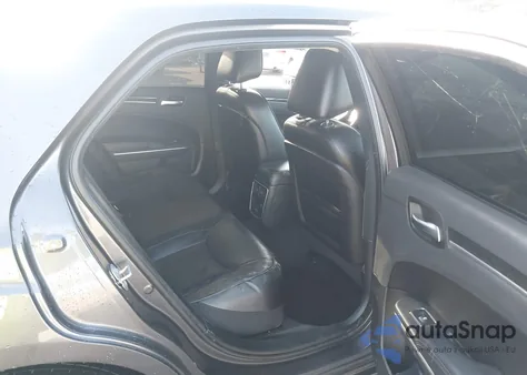 2019 Chrysler 300 Limited from USA, damaged, VIN 2C3CCAEG3KH528585